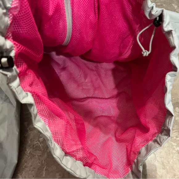 The north face silver color spring jacket size small - Picture 10 of 16